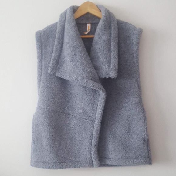 Lucy Sweaters - LUCY HATHA SHERPA WRAP YOGA/ATHLETIC GRAY VEST